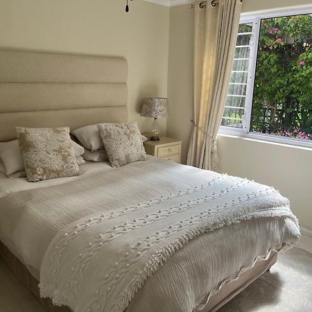 On Broadwalk Cottage Cape Town Luaran gambar